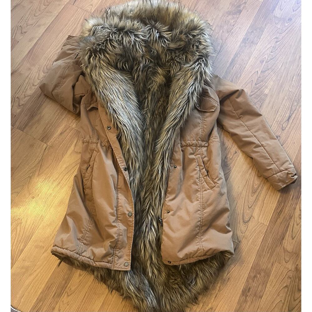 Urban Outfitters Members Only Tan Ski Jacket with Faux Fur Trim